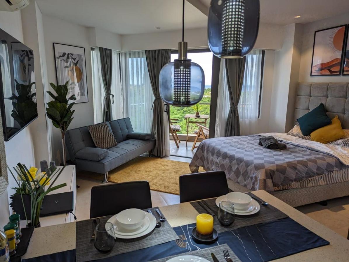Dominiks Stylish Resort Gem Ocean View Pool Queen Bed At Tambuli 8 Floor Fast Wifi Lapu-Lapu City Eksteriør billede