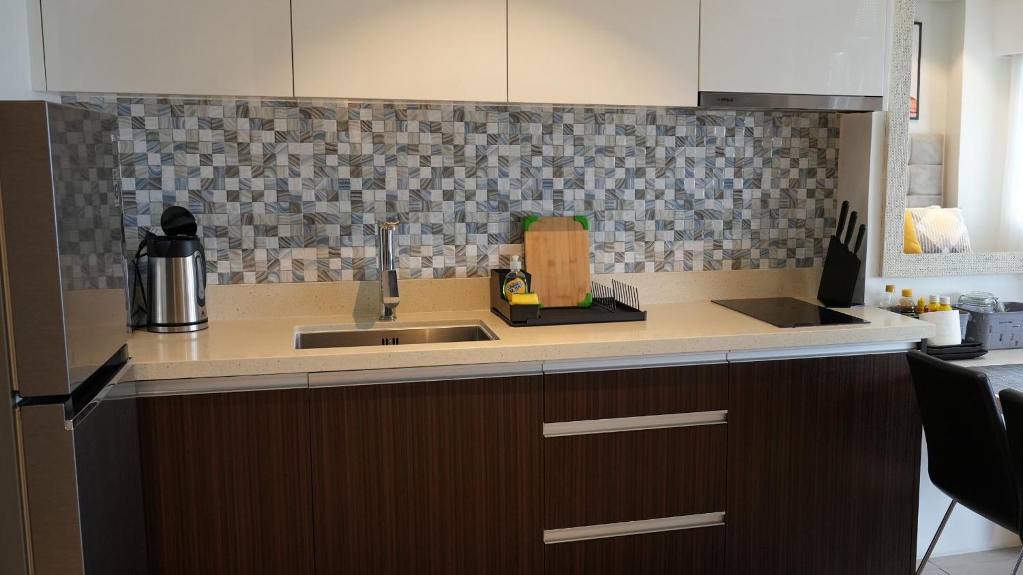Dominiks Stylish Resort Gem Ocean View Pool Queen Bed At Tambuli 8 Floor Fast Wifi Lapu-Lapu City Eksteriør billede