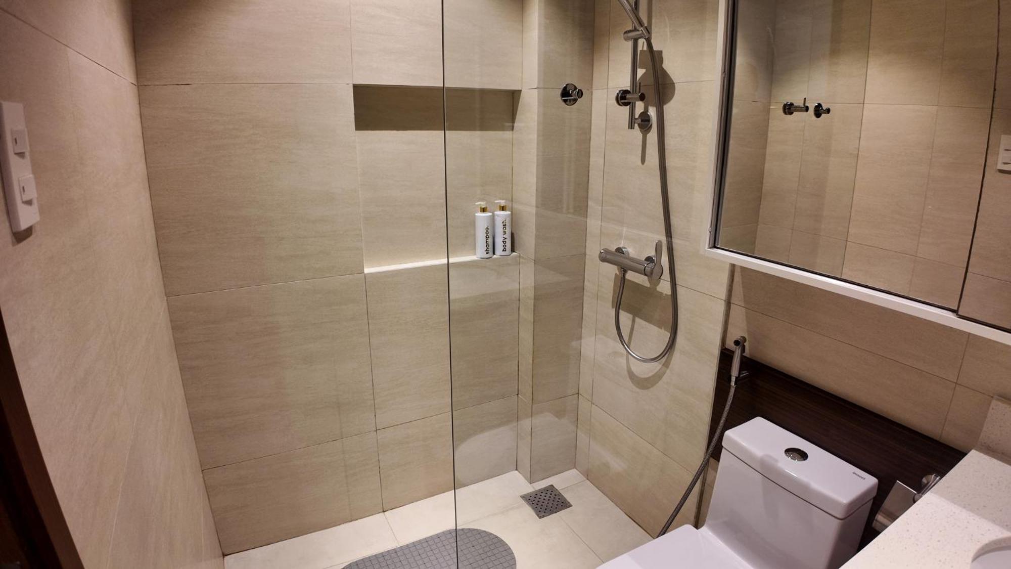 Dominiks Stylish Resort Gem Ocean View Pool Queen Bed At Tambuli 8 Floor Fast Wifi Lapu-Lapu City Eksteriør billede